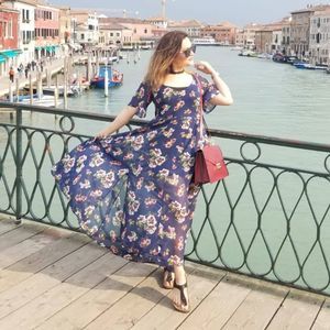 Meet your Posher, Annie